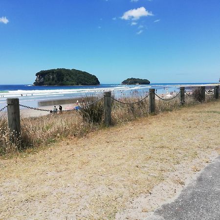 Brenton Lodge Whangamata Bagian luar foto