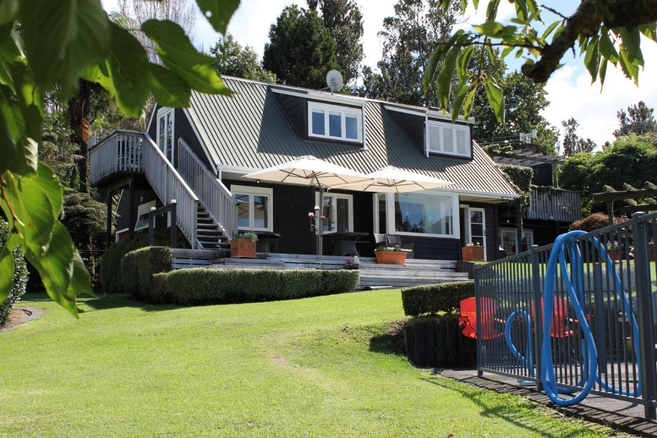 Brenton Lodge Whangamata Bagian luar foto