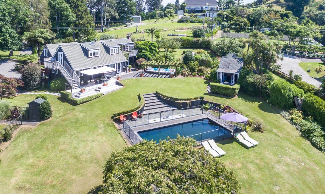 Brenton Lodge Whangamata Bagian luar foto